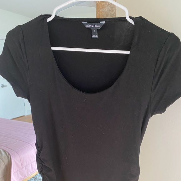 Isabella Oliver Scoop Neck Maternity T-Shirt - Picture 1 of 3